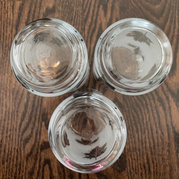 🌟VINTAGE🌟 Libbey Glass Co. Silver Foliage Tumblers - Set of 3 - Picture 7 of 8